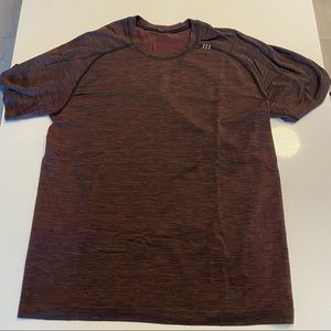 Lululemon - Maroon/Black Shirt - Small